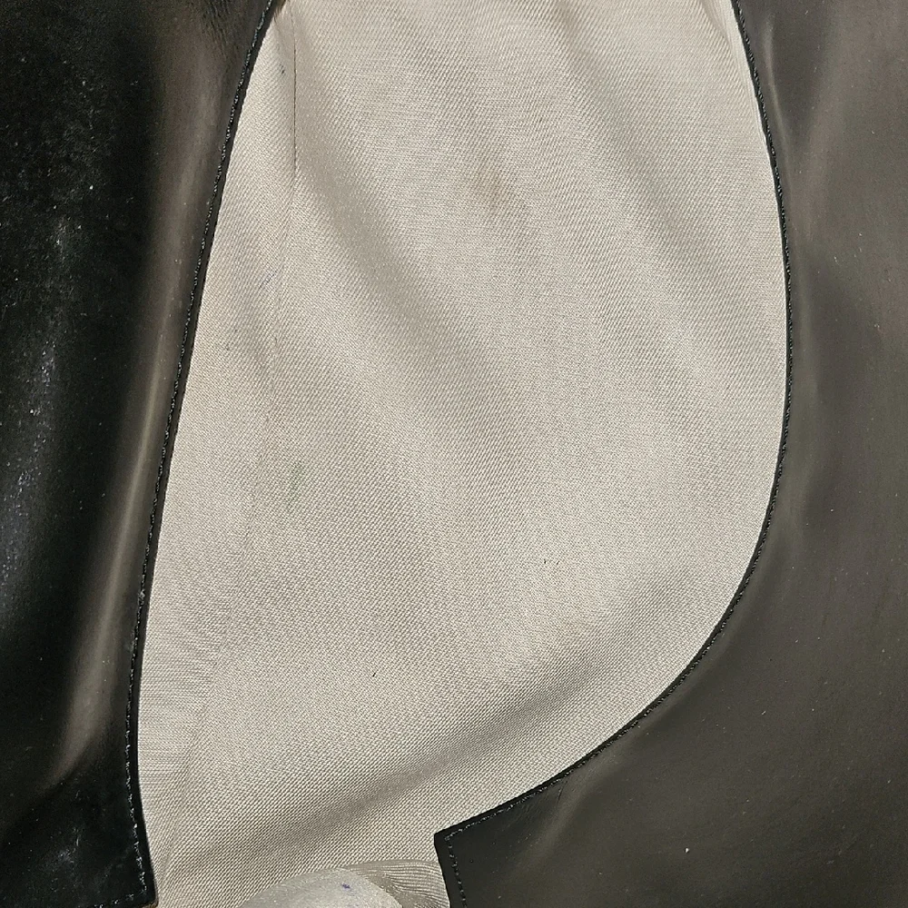 Mario Valentino Black Tote Bag - Picture 8 of 12